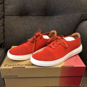 NIB Comfortiva Lace-up Knit-Mesh Trista Sneakers - Orange 10